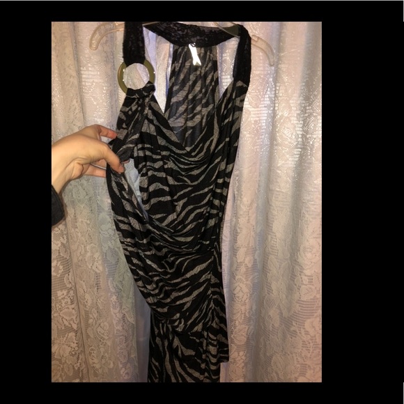 Dress - Picture 2 of 3